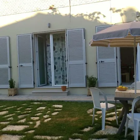 Le Pecore Di Terracotta Pesaro Exterior photo